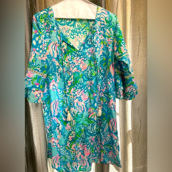 Lilly Pulitzer swim cover up - Picture 1 of 3